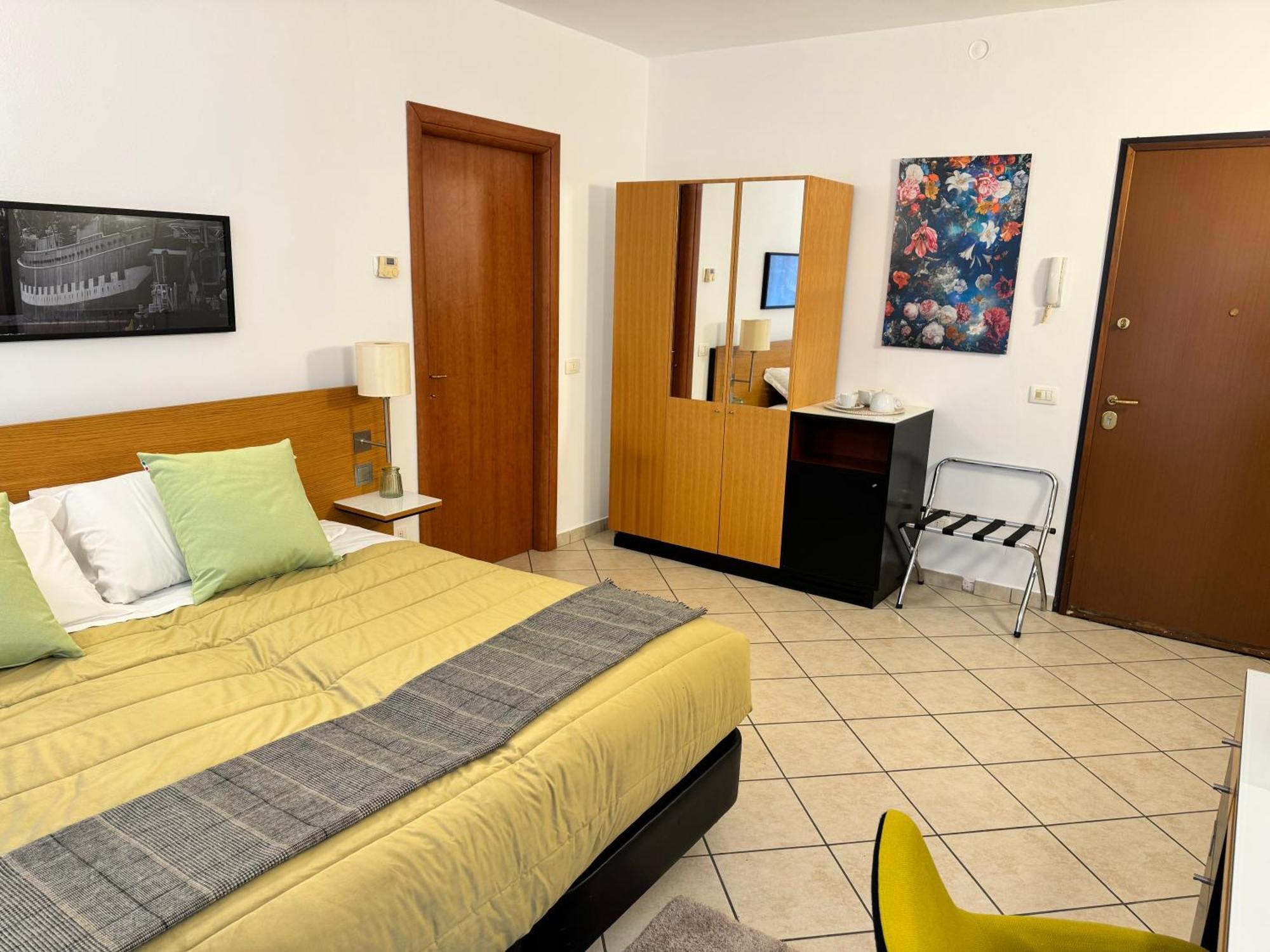 Residence Malpensa Somma Lombardo Exterior photo
